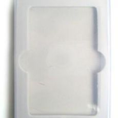 3. (B5) Plastic cardbox met magnetische sluiting